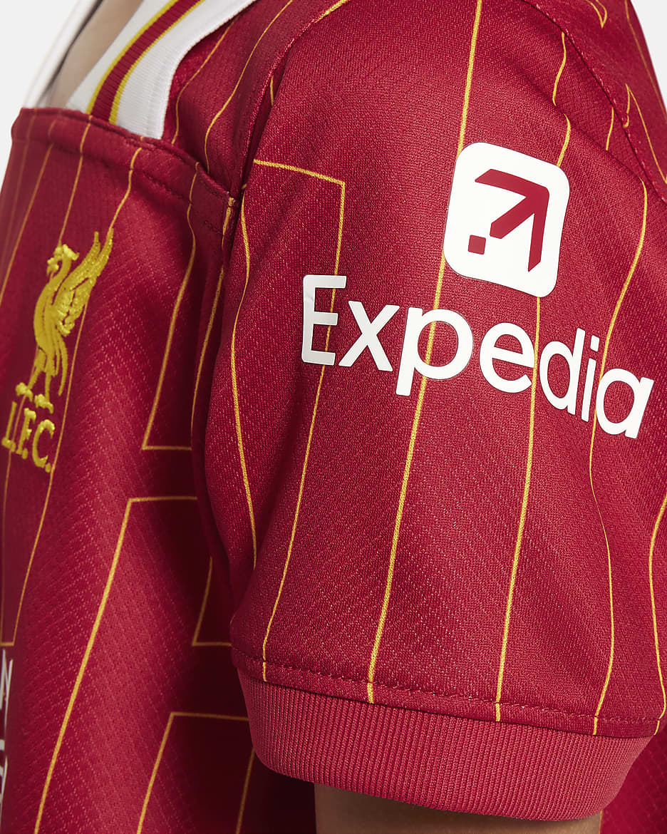 Liverpool premier league kit online